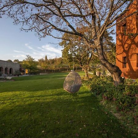 Borgo Corsignano Guest House Попи Екстериор снимка