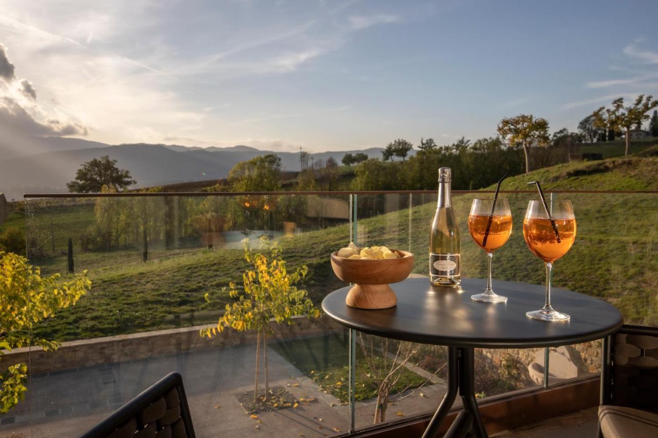 Borgo Corsignano Guest House Попи Екстериор снимка