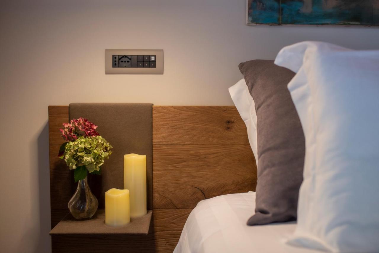 Borgo Corsignano Guest House Попи Екстериор снимка
