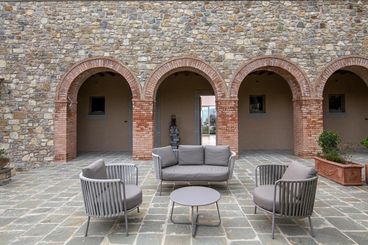 Borgo Corsignano Guest House Попи Екстериор снимка