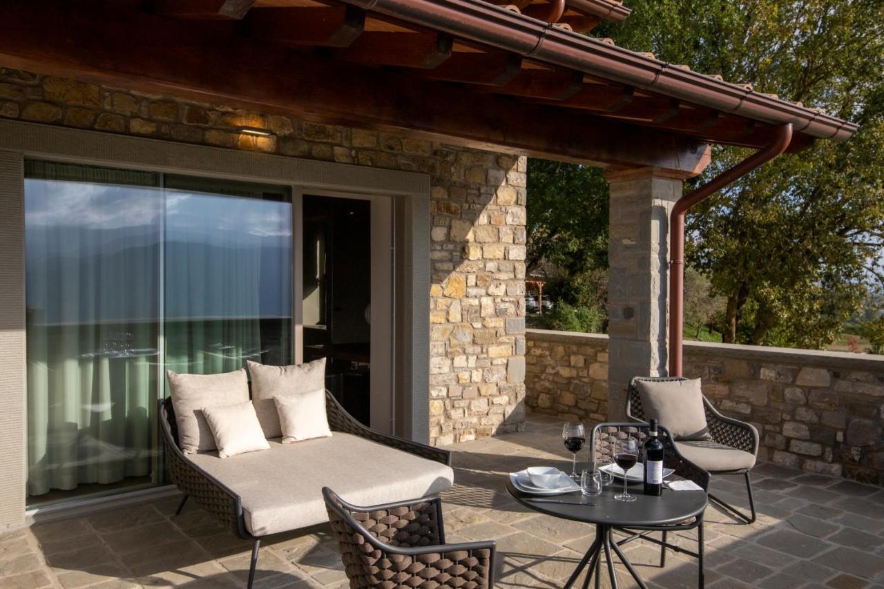 Borgo Corsignano Guest House Попи Екстериор снимка