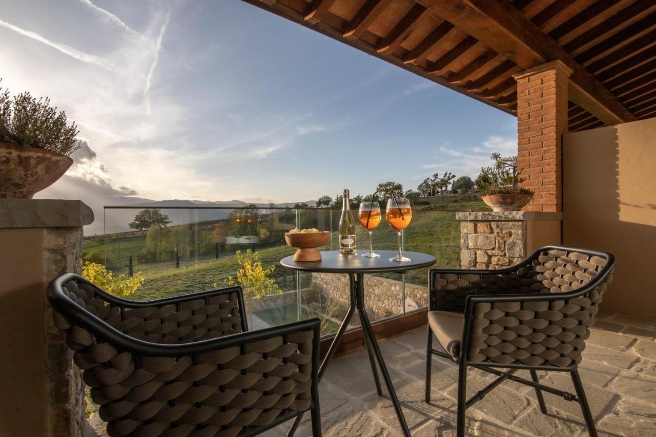 Borgo Corsignano Guest House Попи Екстериор снимка